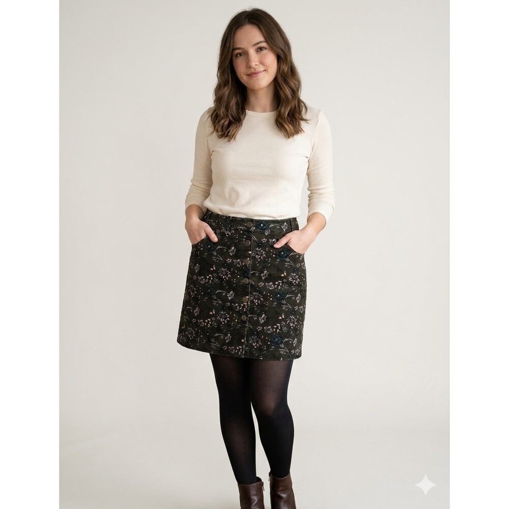LOFT Floral Corduroy Button Front Mini Skirt Size 8 Olive - Picture 10 of 10